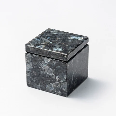 SHINOBO cube 形見入れ 2